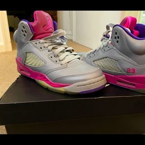 Retro 5 Jordan girls grade school size 5